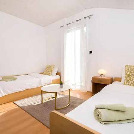 Apartament Ria Vodice